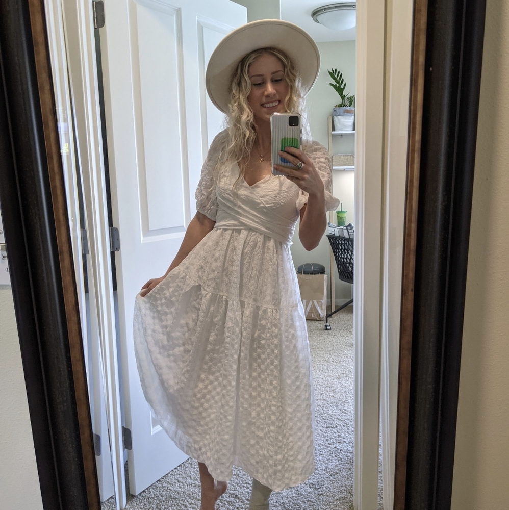 Lulu's White Maxi Dress - Picture 6 of 7